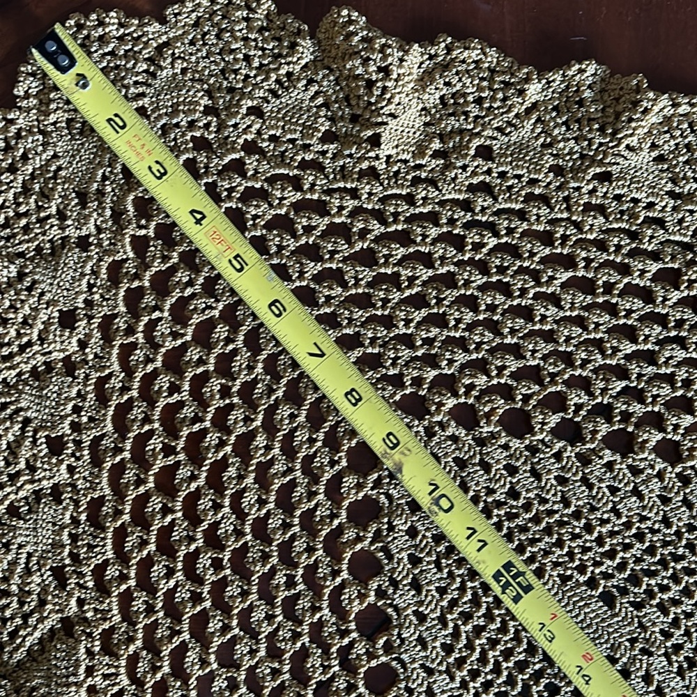 Oval table runner - Picture 4 of 16